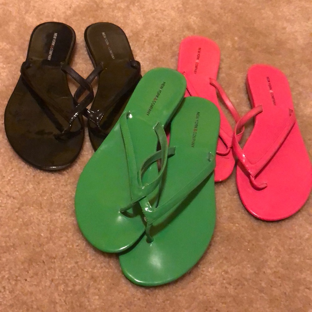 Multi color flip flop lot